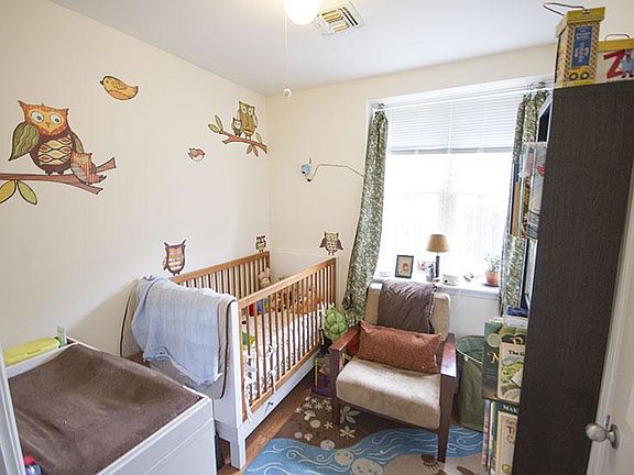 2nd image of 185 Clifton Pl APT 1F