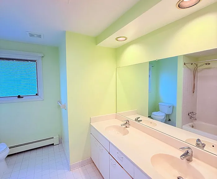 42021 Banbury Ct — Photo 28