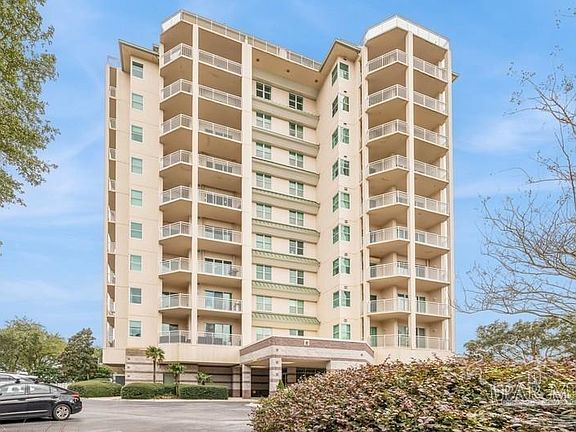2nd image of 1700 Scenic Hwy APT 401