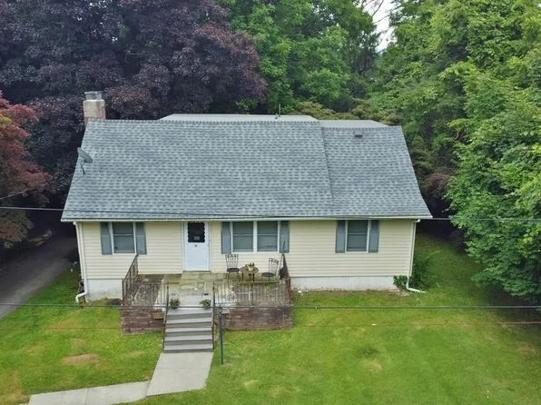 75 South Drive, Brewster, NY 10509