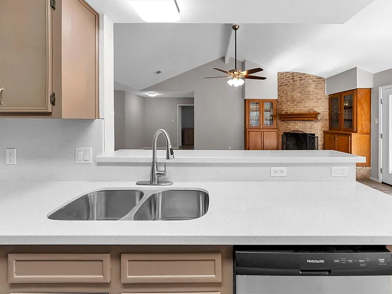 3353 Knob Oaks Dr — Photo 11
