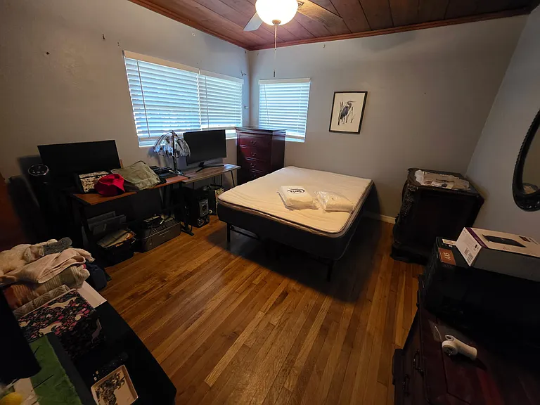 321 S Forest Ave — Photo 5