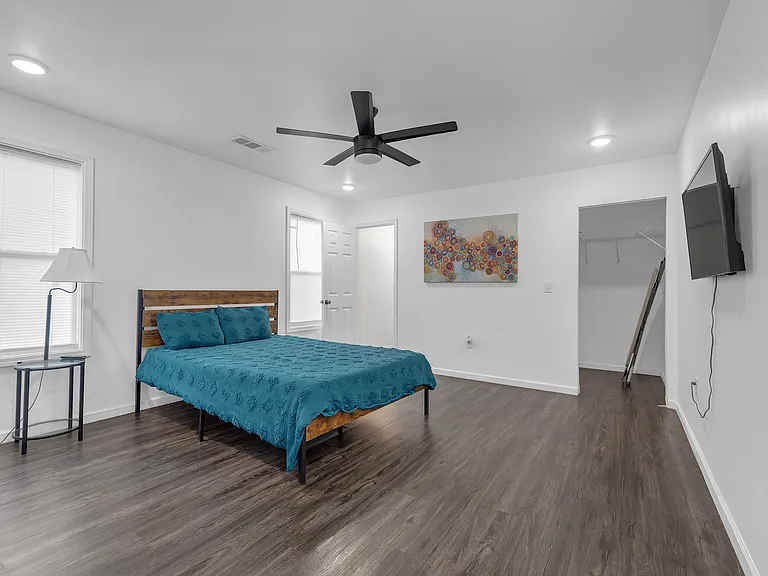 2533 Godfrey Dr NW — Photo 17