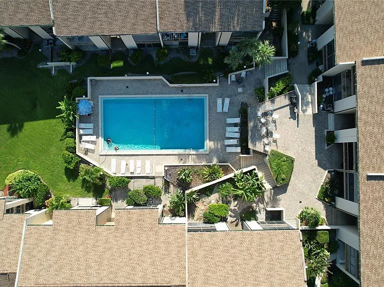 586 Orange Dr #118 — Photo 33