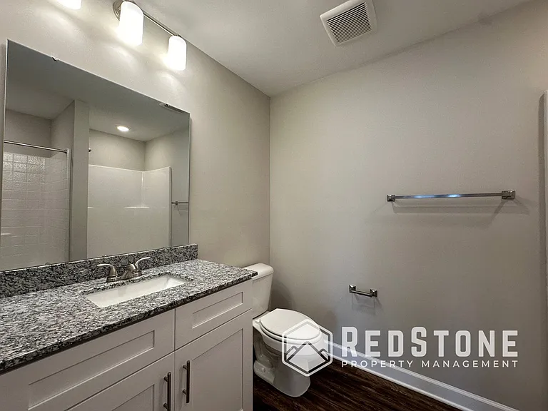Westbrook Apartments — Photo 24
