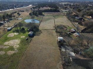 2121 S Hampton Rd, Glenn Heights, TX 75154