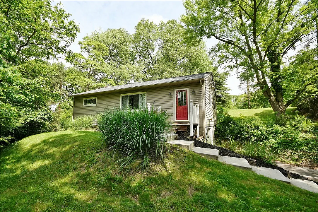 2579 Wickline Rd photo 1