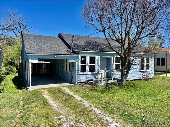 618 Phillips St, Sulphur, LA 70663