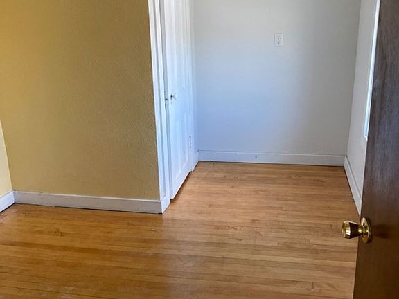 5th image of 1015 Grand Ave #3