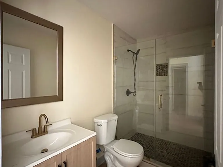 7227 Forbes Ave — Photo 9