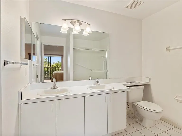 841 Waterside Dr #206 — Photo 20