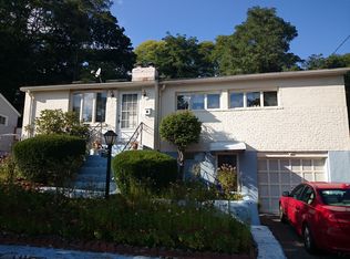 175 Kenrick St, Brighton, MA 02135