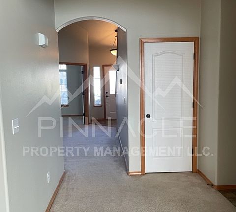 4th image of 1808 W Clearview Dr