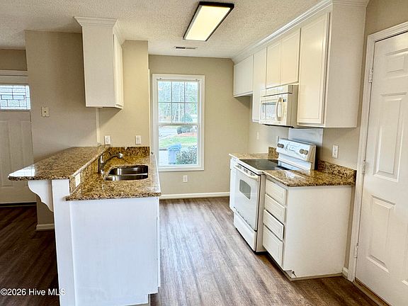 3rd image of 7004 Pebble Brook Way