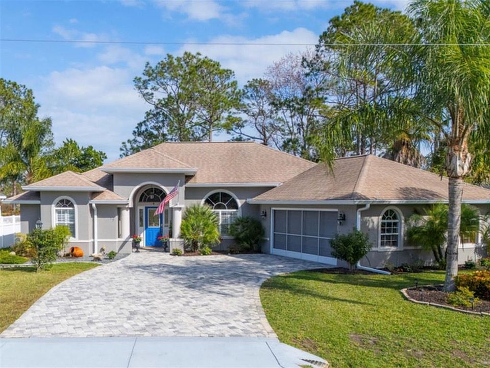 1st image of 15 EVANS DRIVE