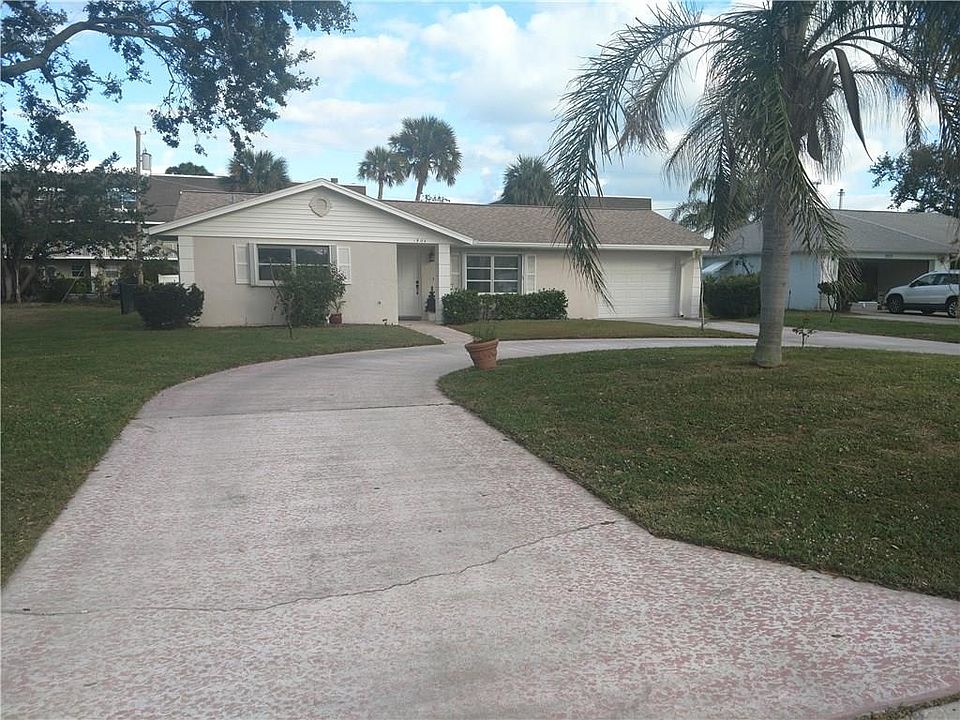 1st image of 1904 4th Ave