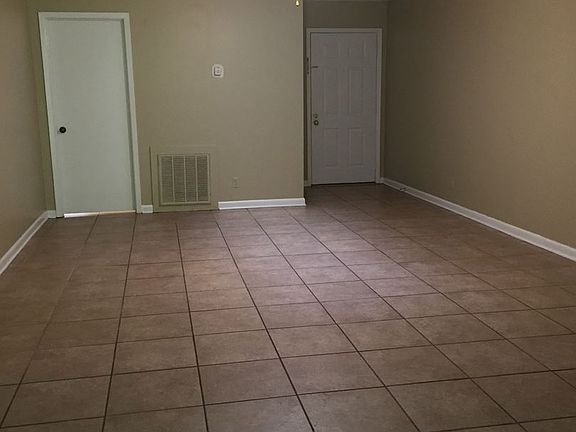 3rd image of 240B Helen Cir