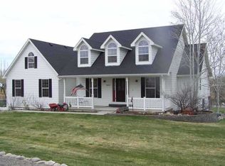 1403 Hill Crest Ave, Laurel, MT 59044