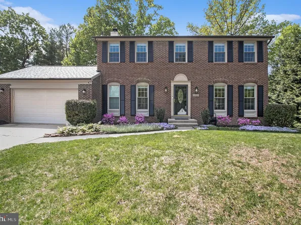 8309 Timber Brook Ln, Springfield, VA 22153