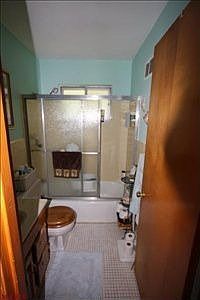 3rd image of 412 Golden Valley Dr