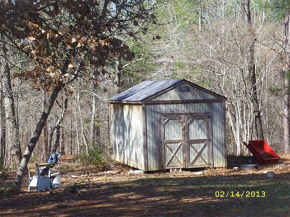2nd image of 679 Jacksonville Rd