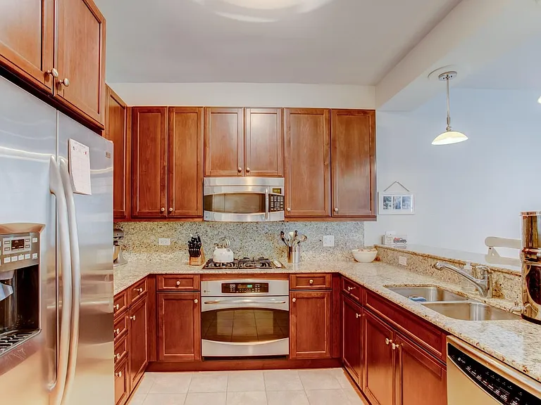 600 N Lake Shore Dr #3210 — Photo 7