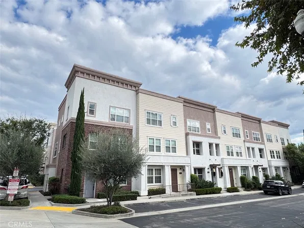 150 E Commercial St, San Dimas, CA 91773
