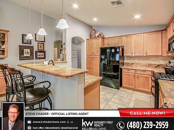 2nd image of 565 W Hereford Dr