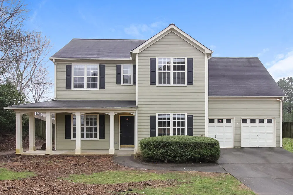 4 bed, 2.5 bath, 1880 sqft, $3,520 — Photo 1