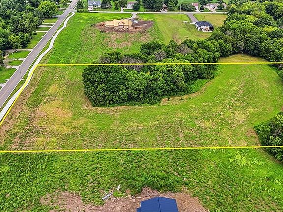 4th image of 1007 N Ward Rd