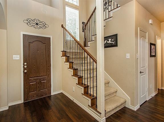 2nd image of 1621 Pecan Creek Ln