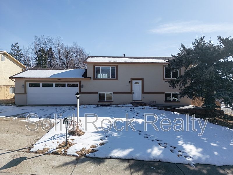 1st image of 2615 Tomah Pl