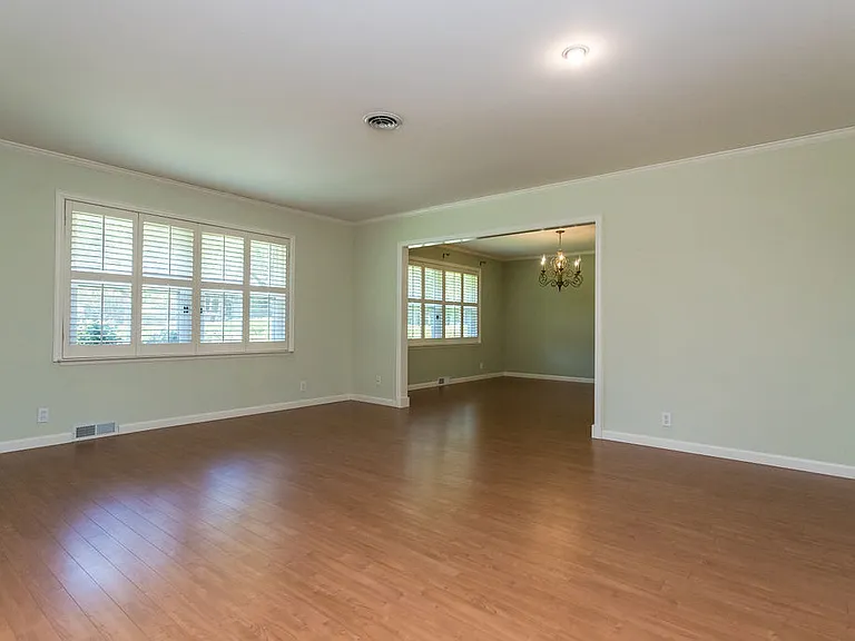 4225 Reaumur Dr — Photo 11