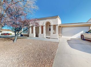 1724 Chamisa Rd NE, Rio Rancho, NM 87144