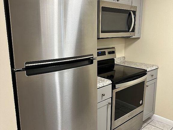 2nd image of 52 Masters Dr APT A
