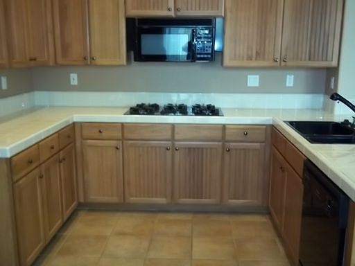 4th image of 9480 White Horse Way