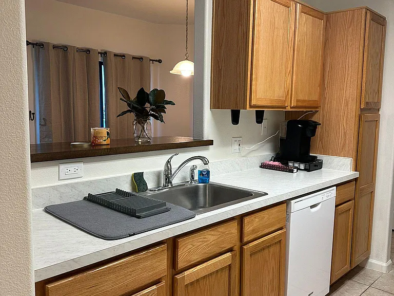 2550 E River Rd #13102 — Photo 30