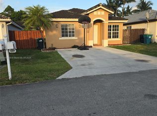 13961 SW 150th Ct, Miami, FL 33196