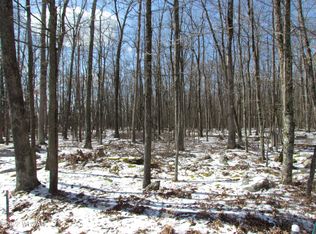 21 Turnberry Ln, Hazle Township, PA 18202