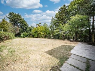 1 Datchet Rd #Basement, Toronto, ON M3M 1X4