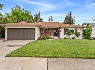 4580 Bannister Rd, Fair Oaks, CA