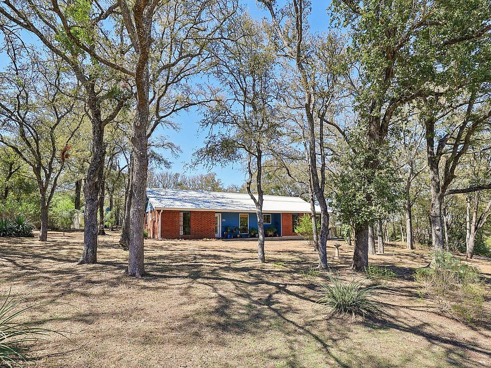 1st image of 131 Laura Ln