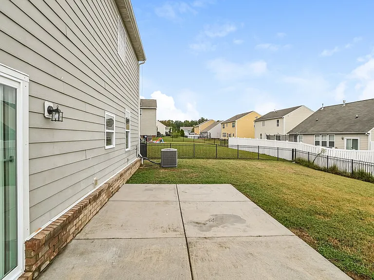 1012 Green Terra Rd — Photo 16