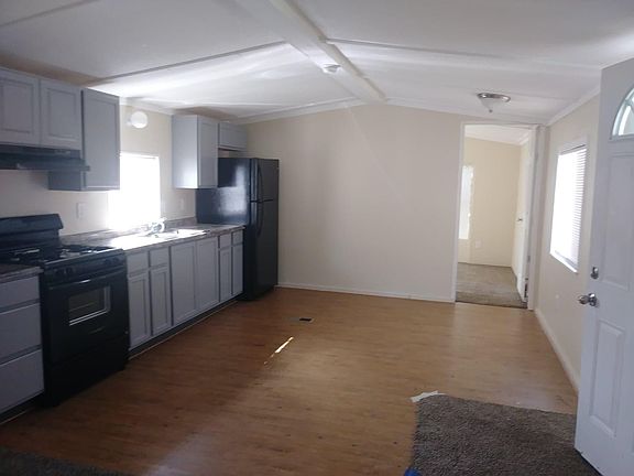2nd image of 1201 Wiltshire Ct