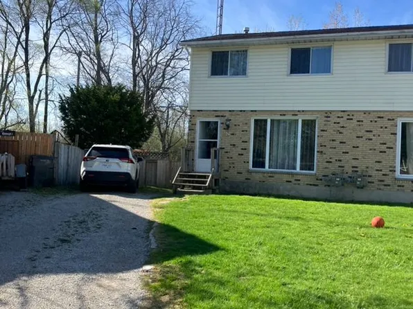 560 Short St, Petrolia, ON N0N 1R0