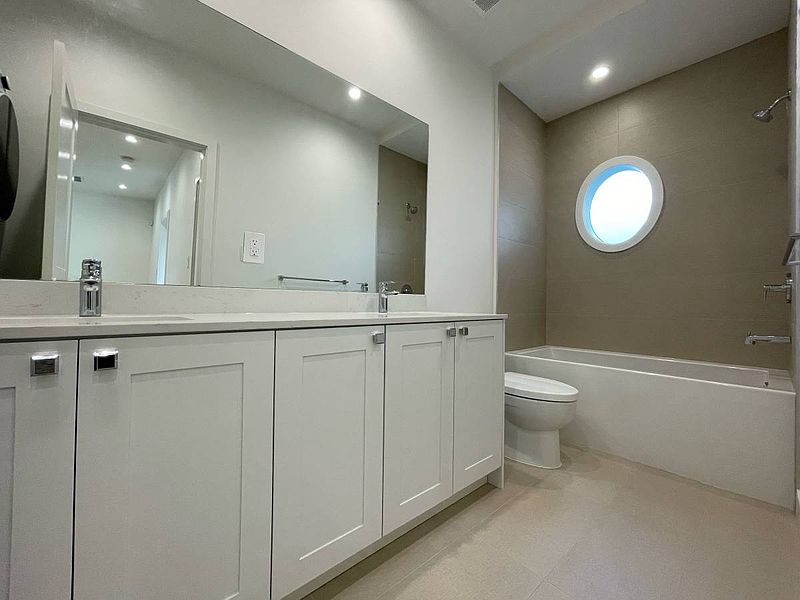 Richmond Townhouse for rent - 3 Bedrooms — photo 6