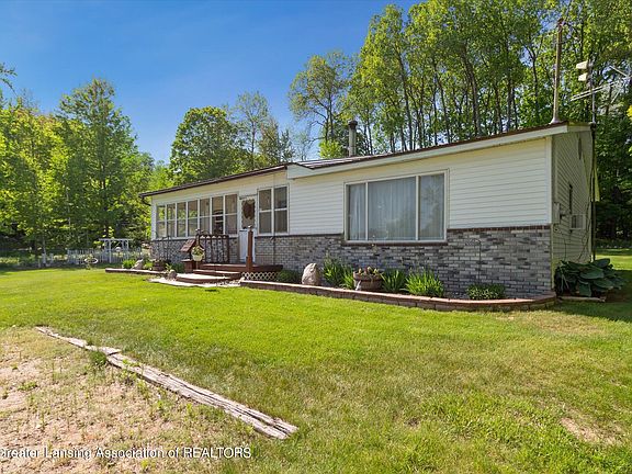 4th image of 7071 Windoga Lake Dr