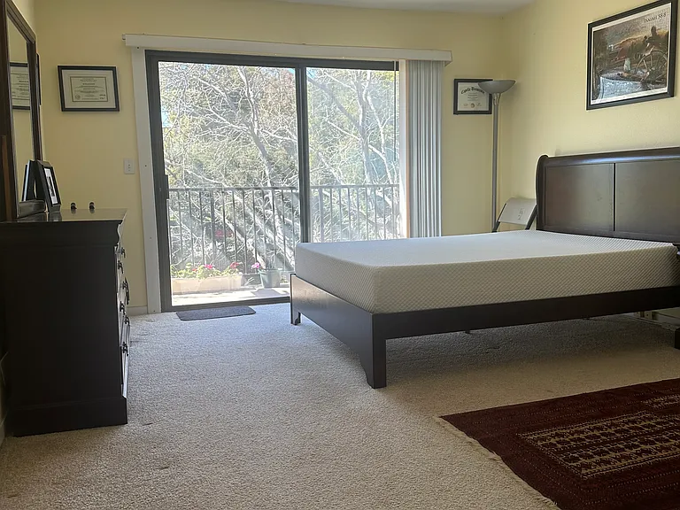 25700 University Ct #324 — Photo 2