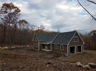 2 Cornerstone Dr, Raymond, ME 04071