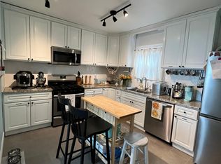 283 Northup St, Cranston, RI 02905